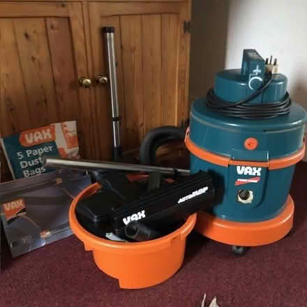 Photo of free VAX Powa 4000 Vacuum Cleaner/Washer (Wheatley OX33) #1