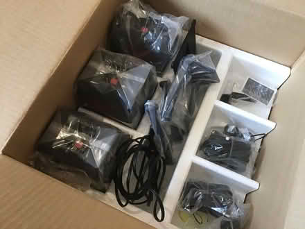 Photo of free NOT WORKING* Cambridge Soundworks 5.1 Speaker System (Corporation BT20) #3