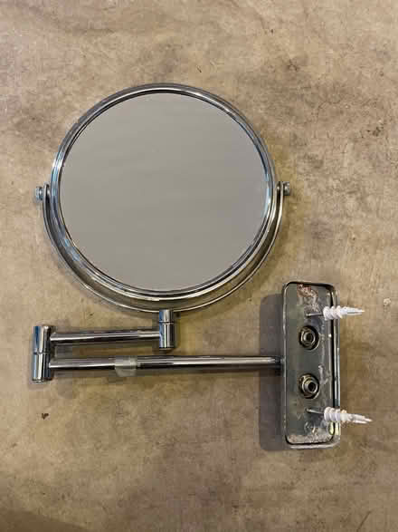Photo of free Wall mount vanity mirror (Lawrence Expy and Hwy 280) #2