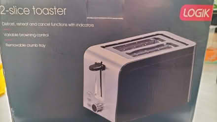 Photo of free 2 slice toaster (Eastbourne BN21) #1