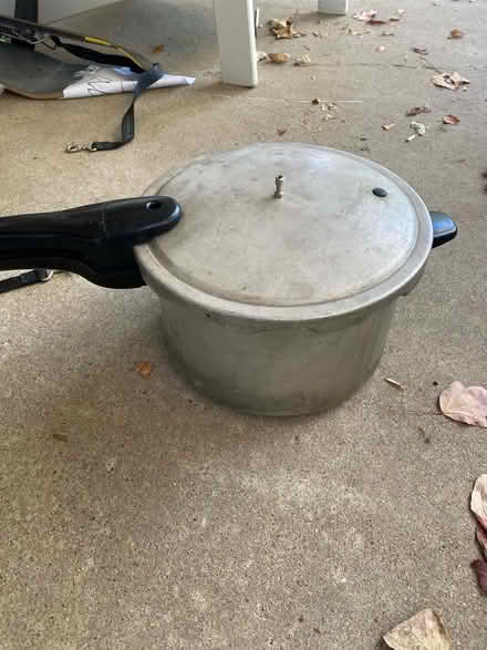 Photo of free Pressure cooker (Bethesda 20817) #1