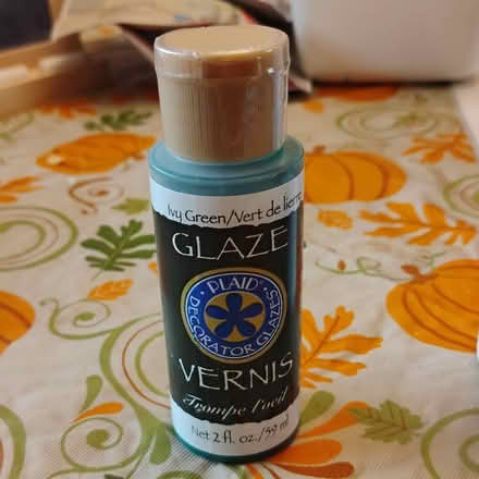 Photo of free 2 oz green decorator's glaze (Darien) #1