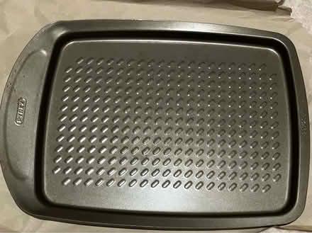 Photo of free 5 Oven Trays (Royston Heath) #1