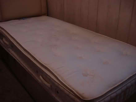 Photo of free single bed (Pensax WR6) #1