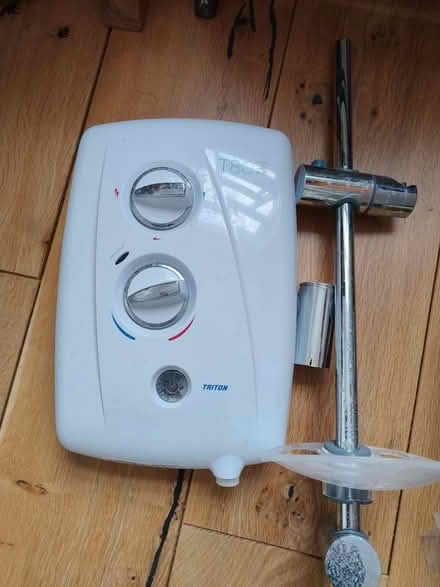 Photo of free Electric shower (Elm Grove Brighton) #1