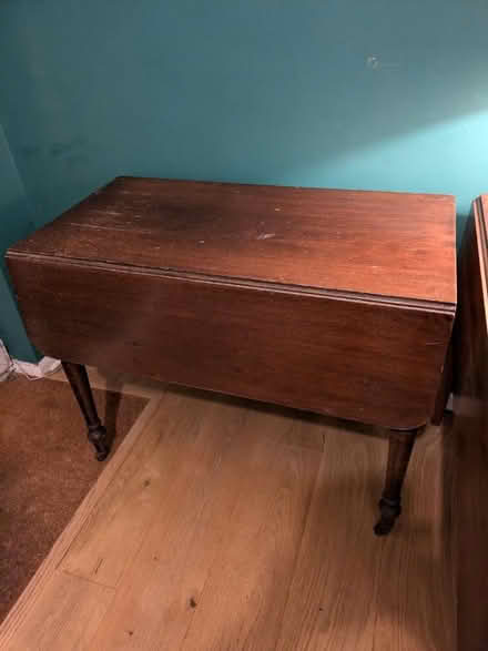 Photo of free Table (Lewes BN7) #1