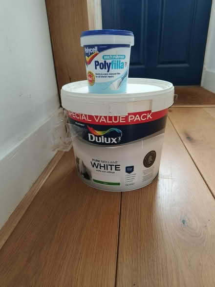 Photo of free White paint and polyfilla (Elm Grove Brighton) #1