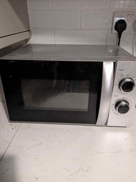 Photo of free Microwave (Mile End E3) #1