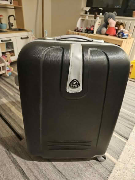Photo of free Medium suitcase (SW18) #1