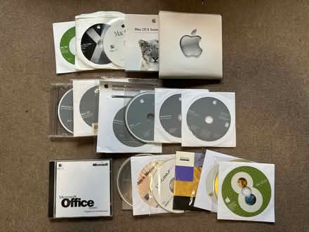 Photo of free Apple Software (Redditch, B98) #2