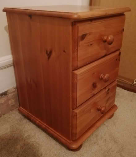 Photo of free bedside drawers (Ambergate DE56) #2