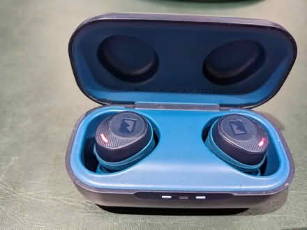 Photo of free Braven Bluetooth earbuds (Corstorphine EH12) #1