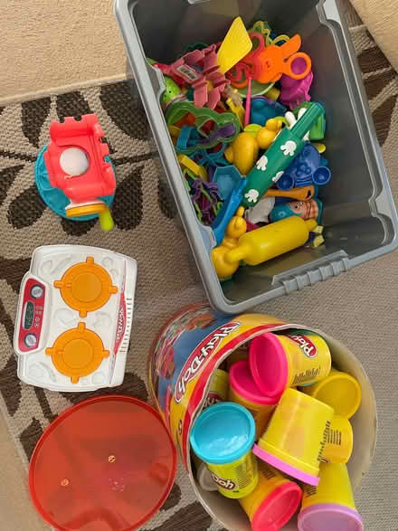 Photo of free Lots of playdoh and playdoh cutters, toys, grill etc (Stanhill BB5) #1