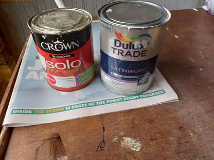 Photo of free White paint (Watton at Stone SG14) #1