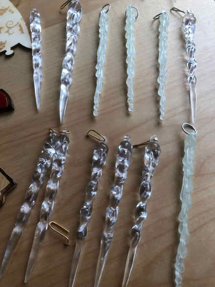 Photo of free Box of Lovely Christmas Tree decorations (North Tonbridge TN9) #4