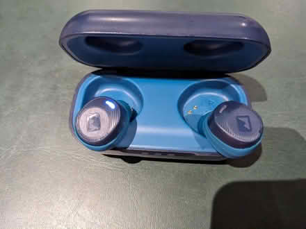 Photo of free Braven Bluetooth earbuds (Corstorphine EH12) #2