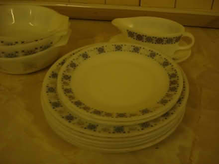 Photo of free 1970s crockery (Pensax WR6) #4