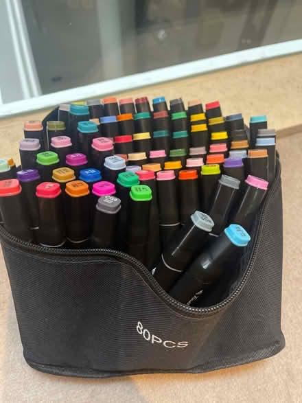 Photo of free Marker Pen Set (KT22 Oxshott) #1