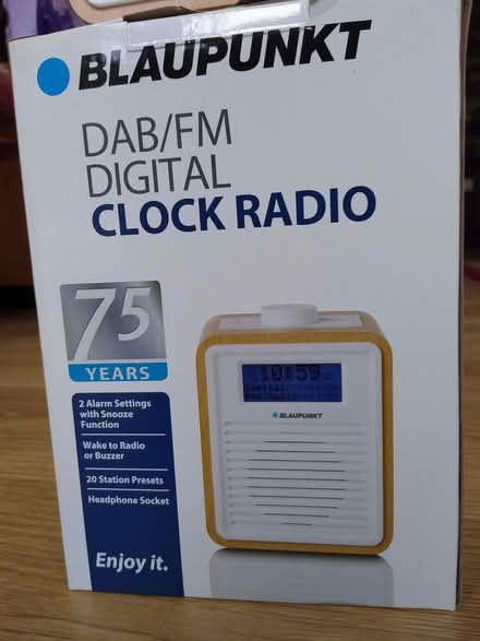 Photo of free Blaupunkt DAB clock/radio (Haywood RG12) #3