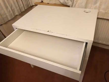Photo of free White Desk with Drawer (Chingford E4) #2