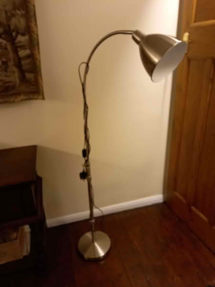 Photo of free standard lamp (needs repair) (Moortown LS17) #2