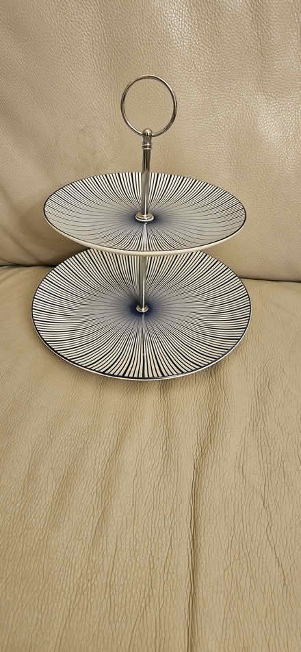 Photo of free Cake Stand (Slyne-with-Hest LA2) #1