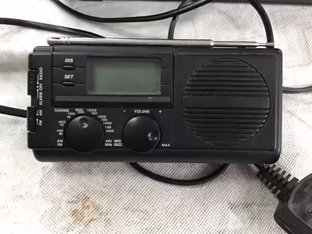 Photo of free Radios (CT14) #3