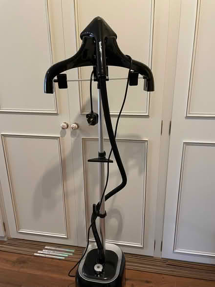 Photo of free Tefal clothes steamer SPARES OR REPAIR (Paddington WA1) #2