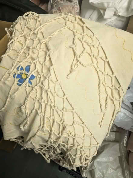 Photo of free Very Large Circular Table Cloth (Enfield EN1) #1