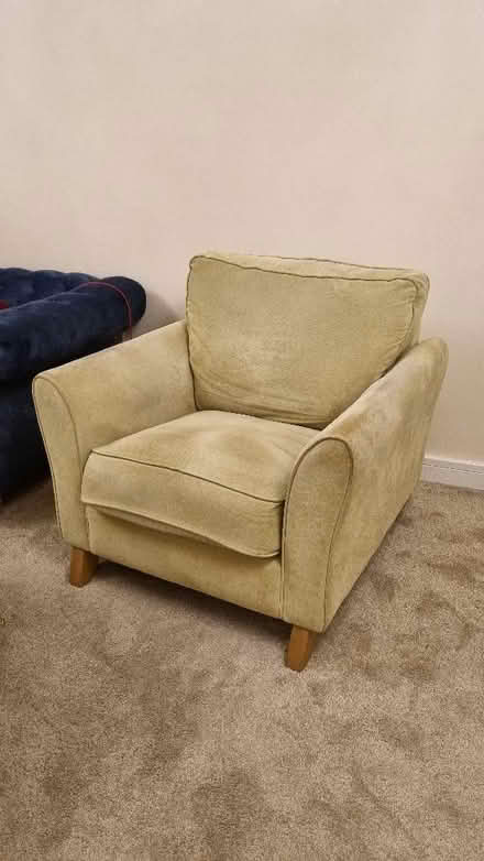 Photo of free Armchair (Aston S26) #1