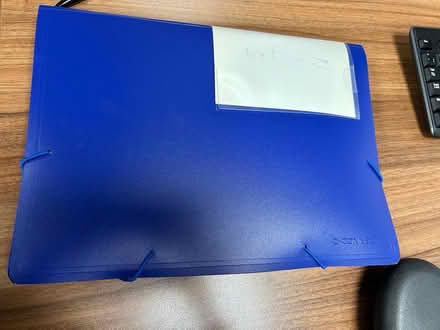 Photo of free Black expanding file with card (w2 2es) #1