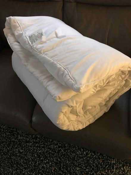 Photo of free 2 x single duvets 13.5 tog (Towcester NN12) #1