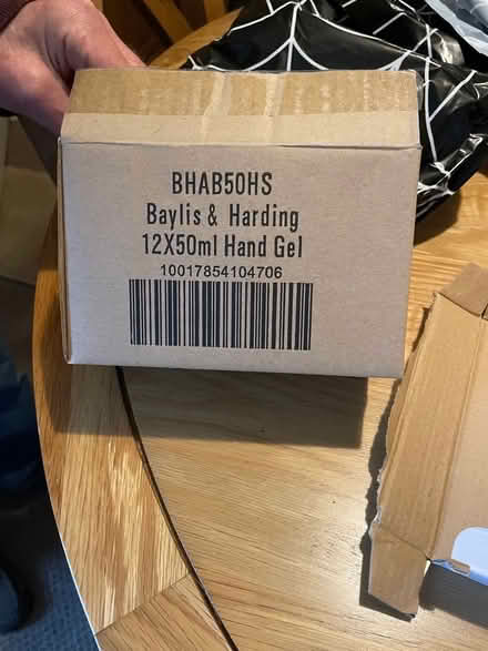 Photo of free Baylis and Harding Hand Sanitizer (Linden GL1) #2