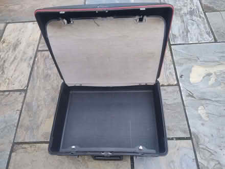 Photo of free Delsey briefcase (Amersham Common HP7) #3