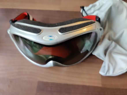 Photo of free Snow goggles and bag (Friern Barnet, N11) #1