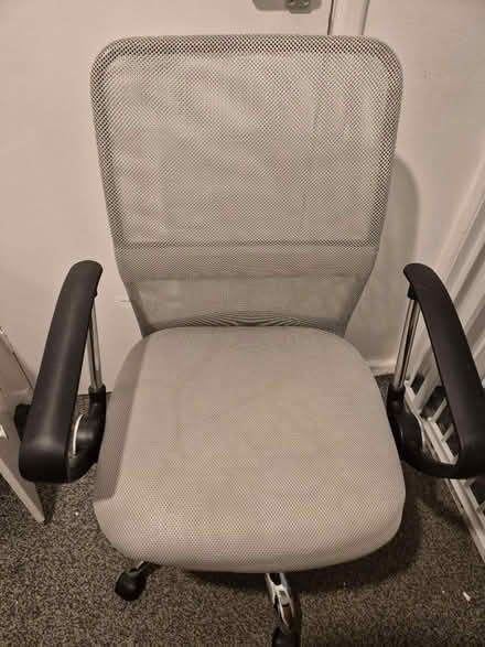 Photo of free Desk chair (Rowlands castle) #1