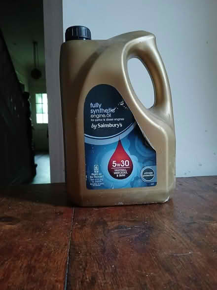 Photo of free Engine oil (NN15 7ES) #1