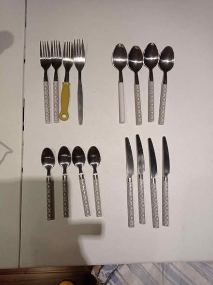 Photo of free Cutlery set (Central Milton Keynes MK9) #1