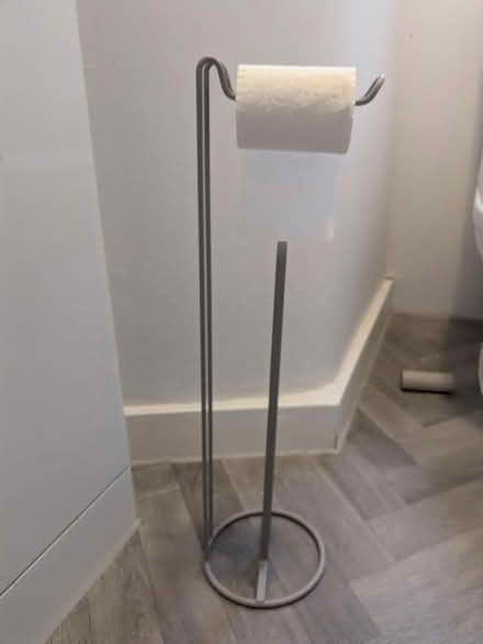 Photo of free Toilet roll holder x2 (Mile End E3) #1