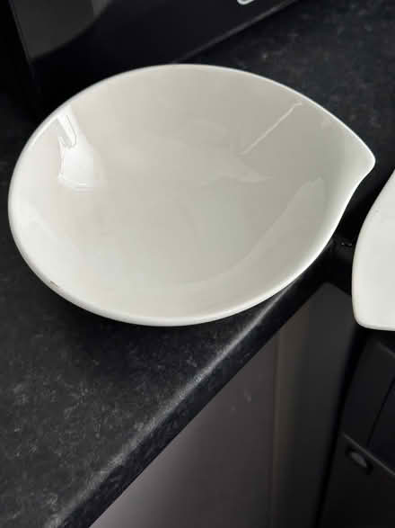 Photo of free Plates and Bowls (SM5) #4