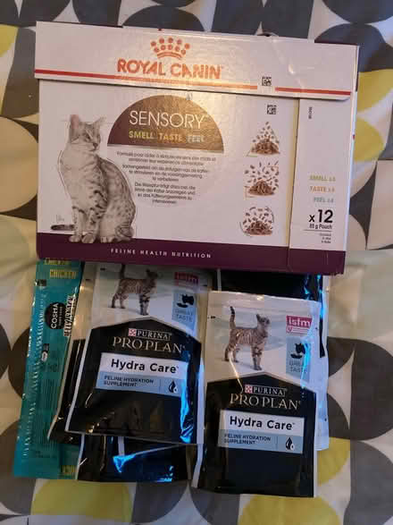 Photo of free Cat food / treats (Plumstead SE18) #1