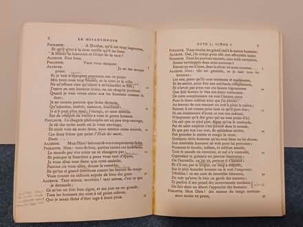 Photo of free Old school books - French Language novels, with margin notes (Primrose LA1) #3