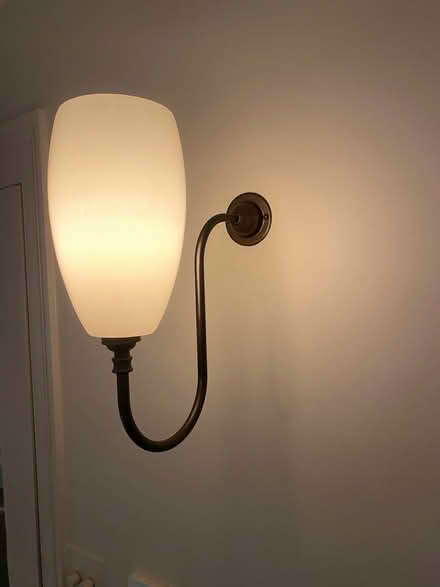 Photo of free 2 x wall lights (E9) #2