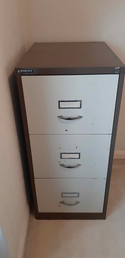 Photo of free 3 drawer lockable filing cabinet (Dawlish) #1