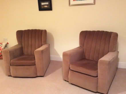 Photo of free Armchairs 1950s (Shefford SG17) #1