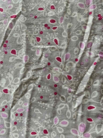 Photo of free Super king size duvet cover (W8) #1