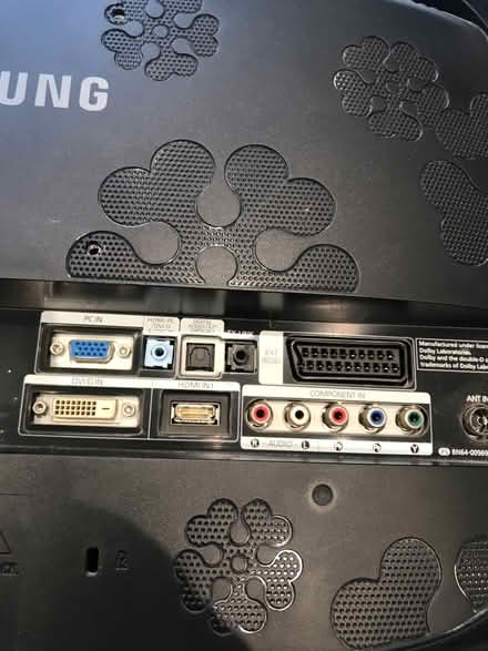 Photo of free 22 inch Samsung TV/monitor (Wantage town centre) #2