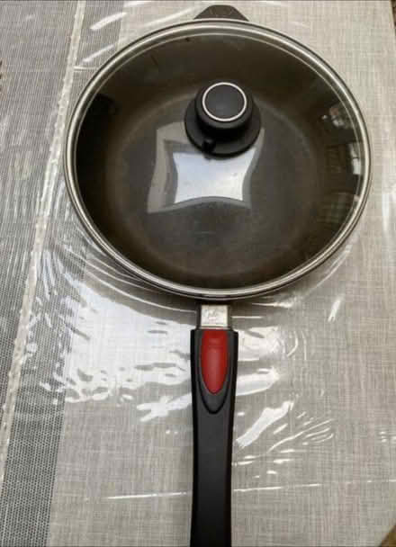 Photo of free Non stick frying pan (Furze Platt SL6) #1