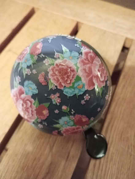 Photo of free Bicycle bell (large) (Castle MK40) #3