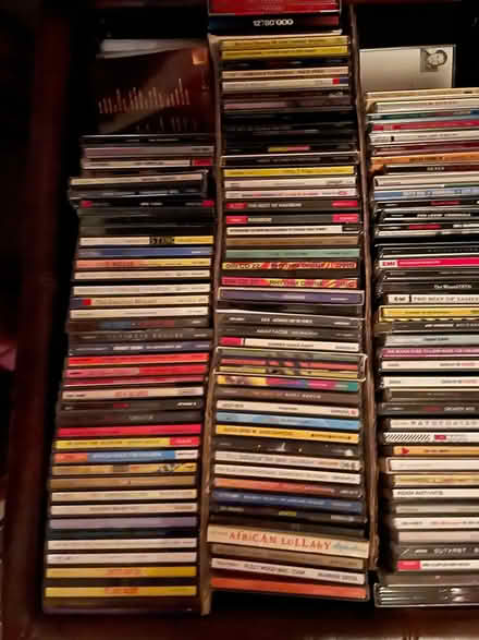 Photo of free CDs CDs 80s 90s O0s (Worthing BN11) #2